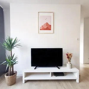 L'olivier - Moderne Et Chaleureux - Tram Et Parc Appartement